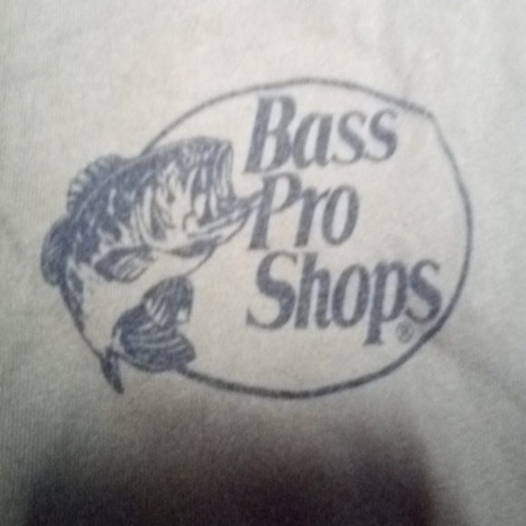 Bass  pro shop tee - Picture 2 of 3